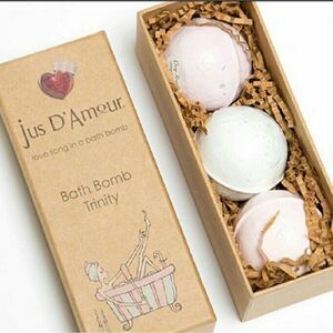 Just D'Amour Bath Bomb - Trinity